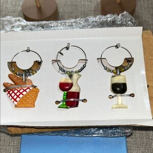 Avon Wine-Themed wine charms (6)